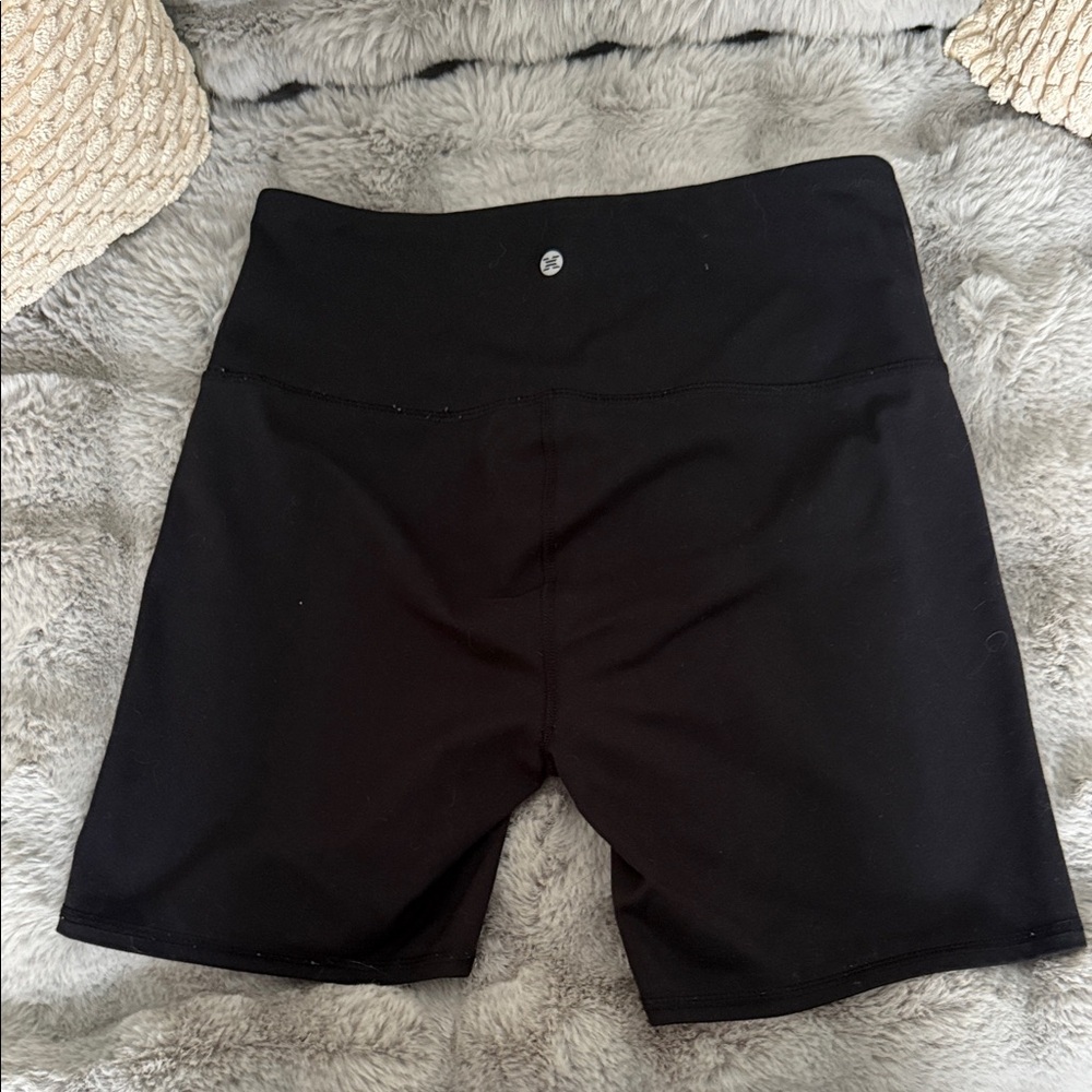 RBX Women's Black Bike Shorts - Picture 3 of 3